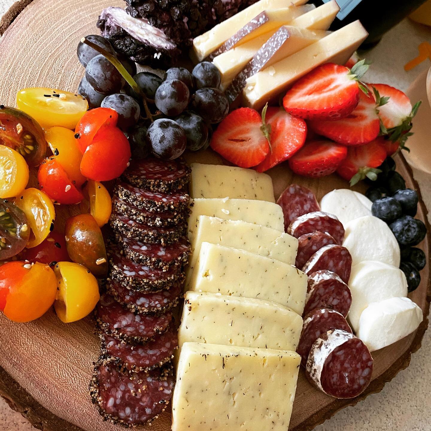 Just doing @SundayFunday #cheeseboard things with @ethanrodrigue and @that_cheese_chick_