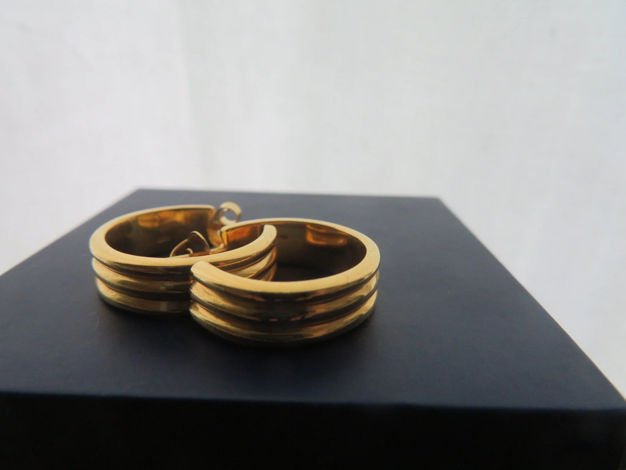 Staple Summer Accessories 