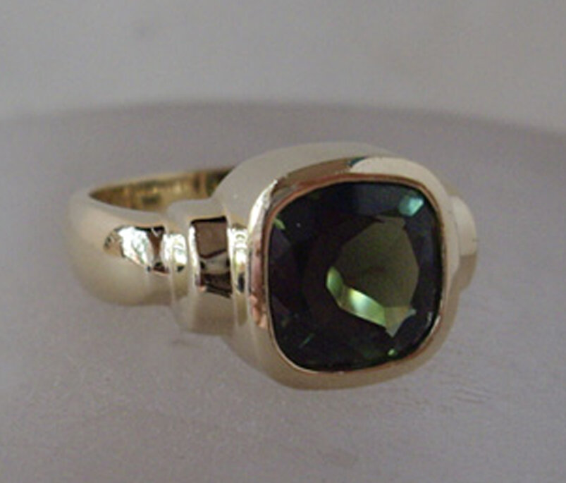 Tourmaline and 14k yellow gold 