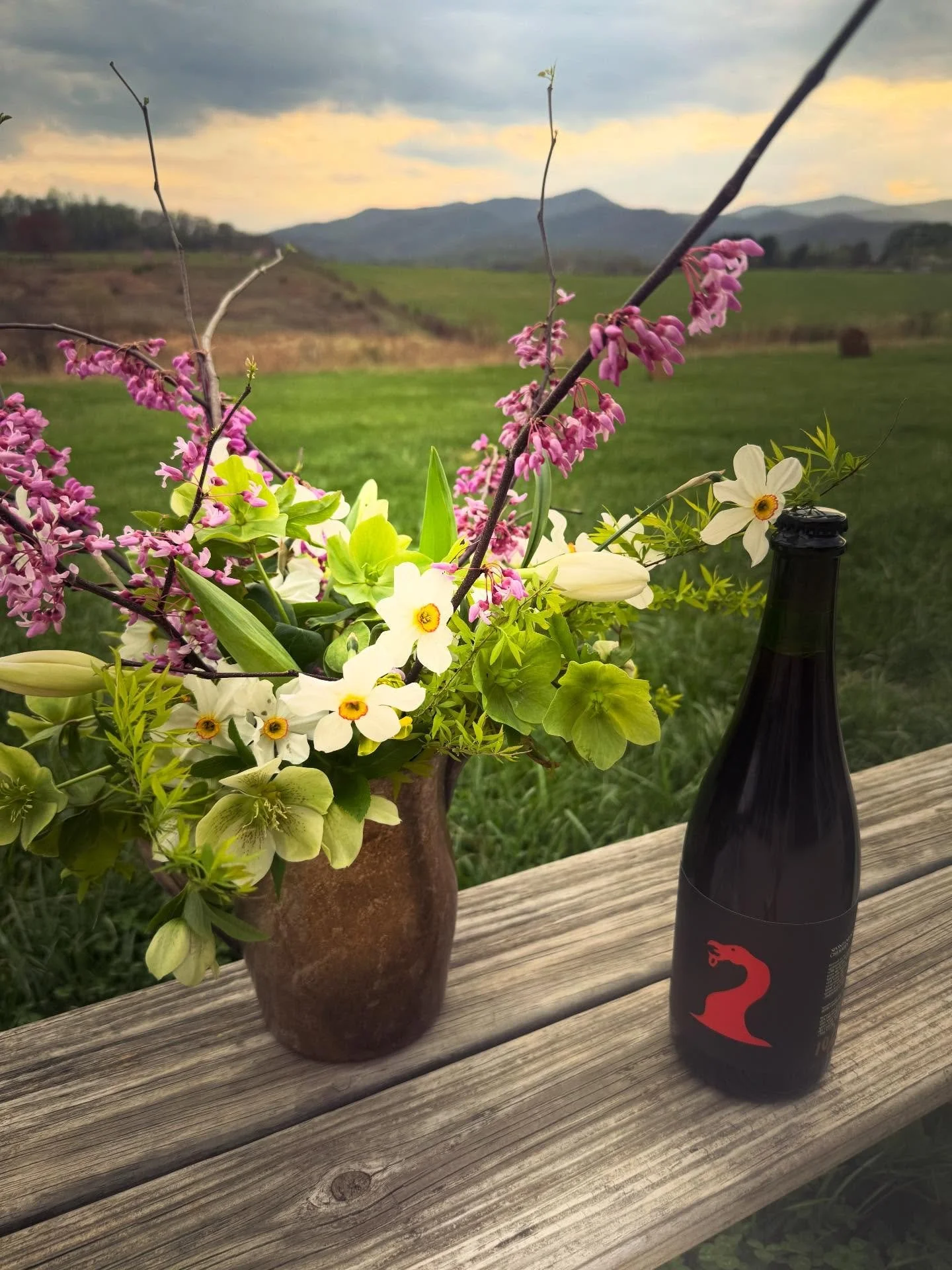 ✨🐇✨

Yeaster &hellip; ✨

Always &hellip; brings it &hellip; ✨

Thanks @pendruidbrewing &hellip; ✨

✨✨✨

#flourishroot #yeaster #supportyourlocal