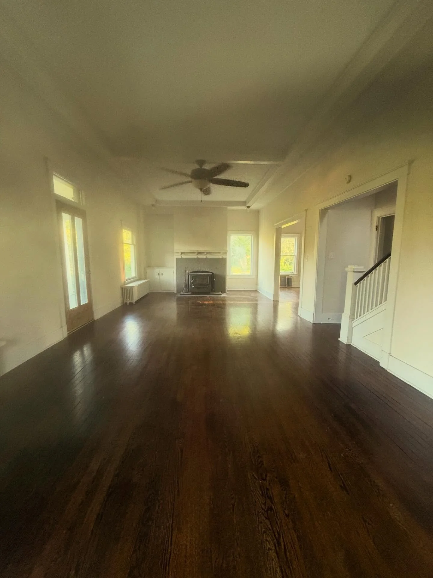 ✨ 🏡 ✨

&ldquo; Home is the nicest word there is. &ldquo;

&mdash; Laura Ingalls Wilder 

Thank you &hellip; for your safety, comfort, solace, warmth and all the other things &mdash; that there aren&rsquo;t enough words for &hellip;

And &hellip; we&