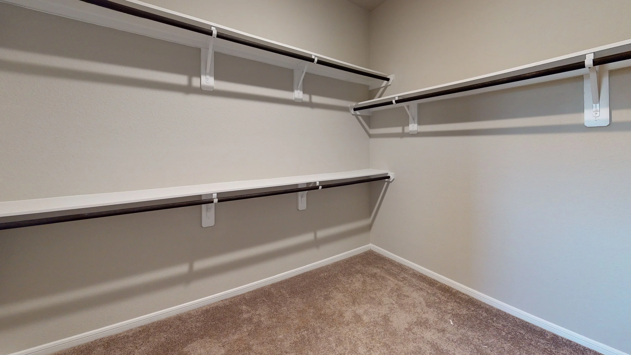 Plan-2365-Closet.jpg