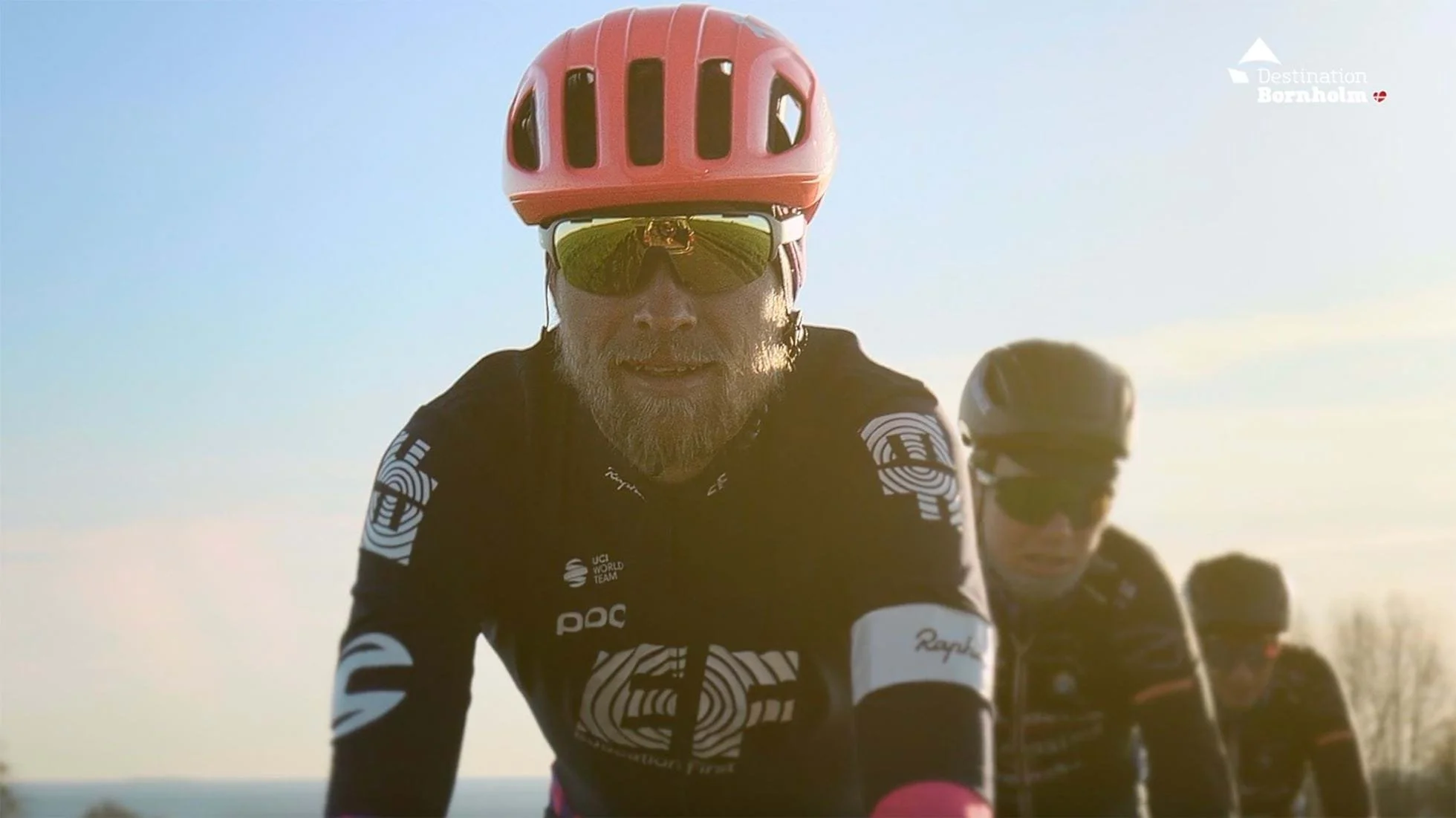 Nærbillede af cyklist på Bornholm