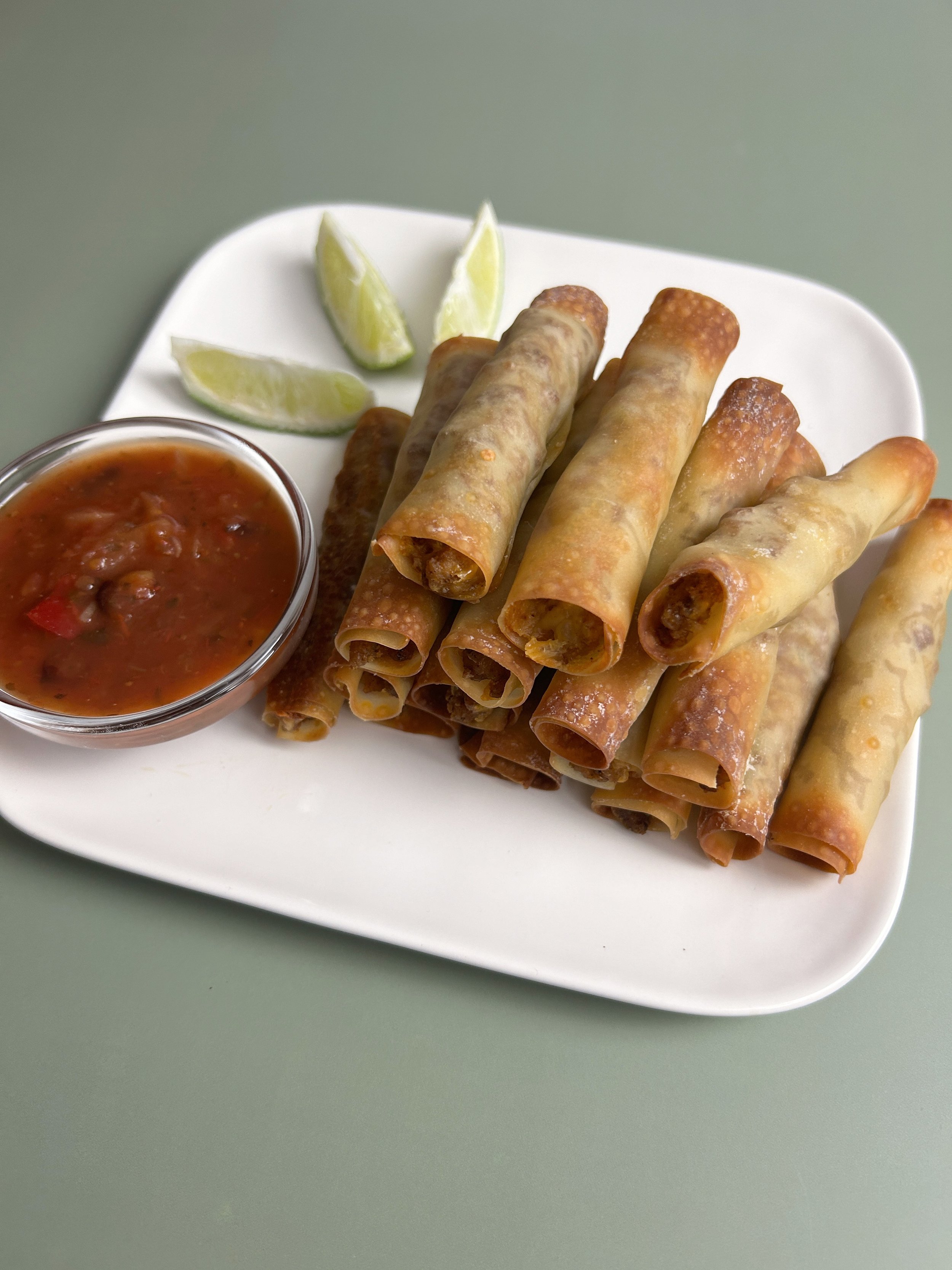 Wonton Wrappers: Taquitos