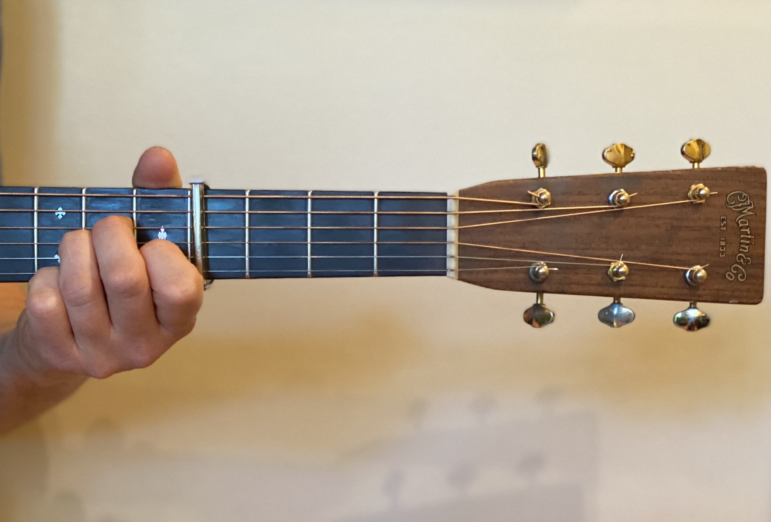 Chord Shapes and Capos How To Decode a Guitarist’s Hands — Jam With Lauren