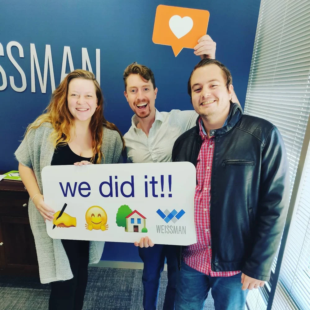 Congrats to my first time buyers, Natalie and Andrew on their new home! The good vibes were definitely flowing today, and now they'll be all cozy in their own little slice of Tucker bliss by Christmas 🎄 Cheers to y'all!