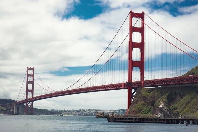 Can't wait to breath the air of exploration again. 
#sanfrancisco #wander #explore #heyitsfotomike #atlantaphotographer #instagood #feelgood #ig_color #heatercentral #travelphotography #streetphotography