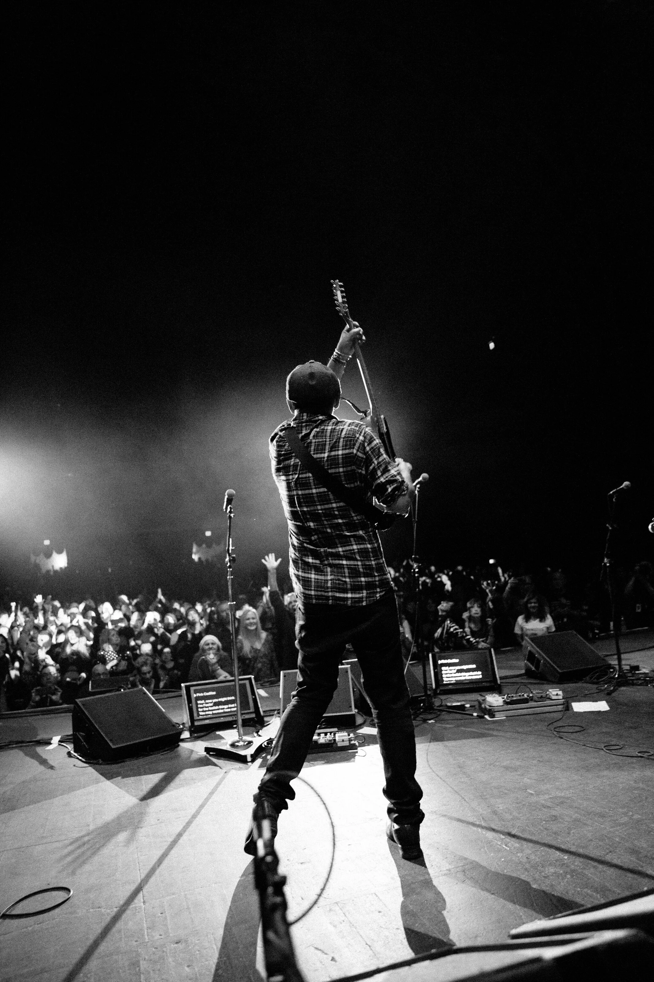 5 Seconds Of Summer Deflorio