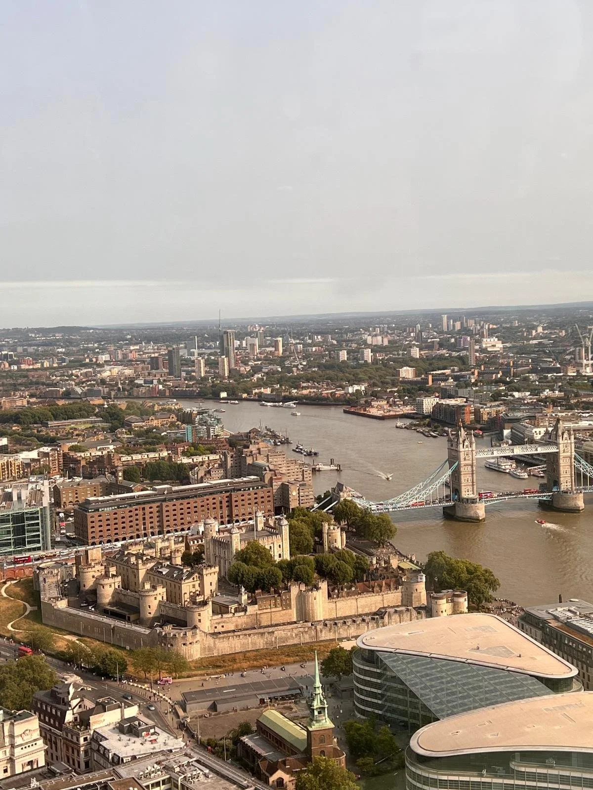 thames towerbridge panorama.jpeg