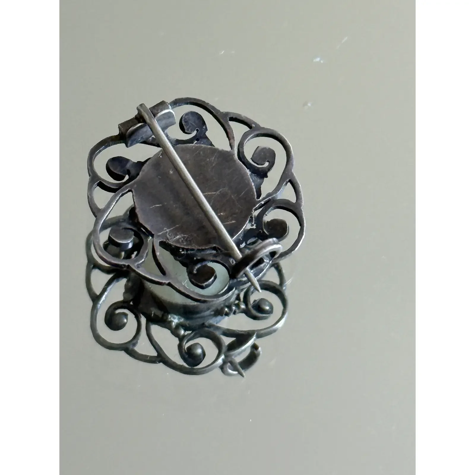 1910s-late-victorianedwardian-filigree-mother-of-pearl-brooch-5081.webp