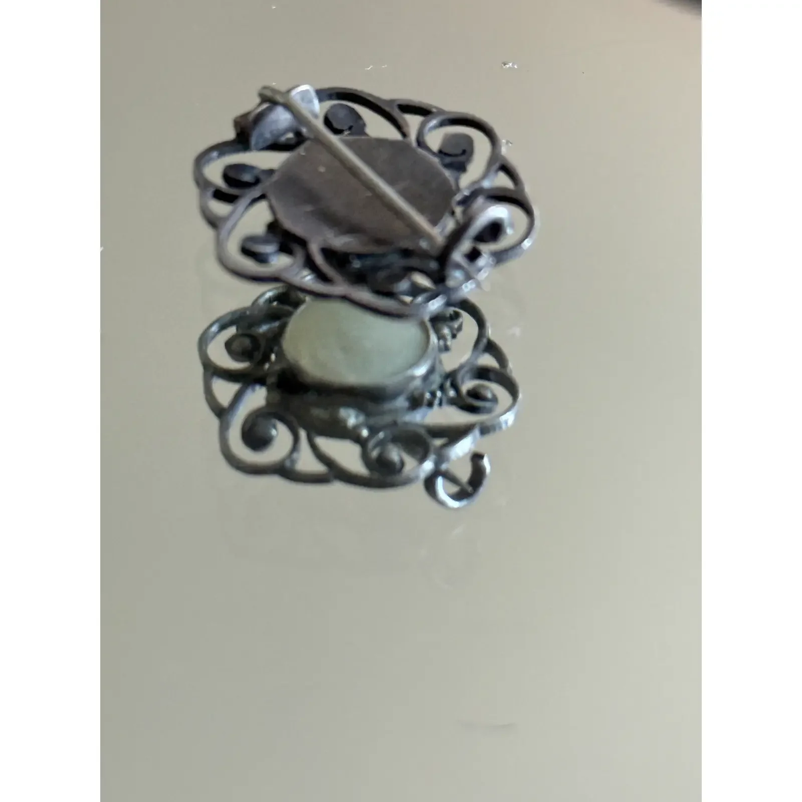 1910s-late-victorianedwardian-filigree-mother-of-pearl-brooch-0338.webp