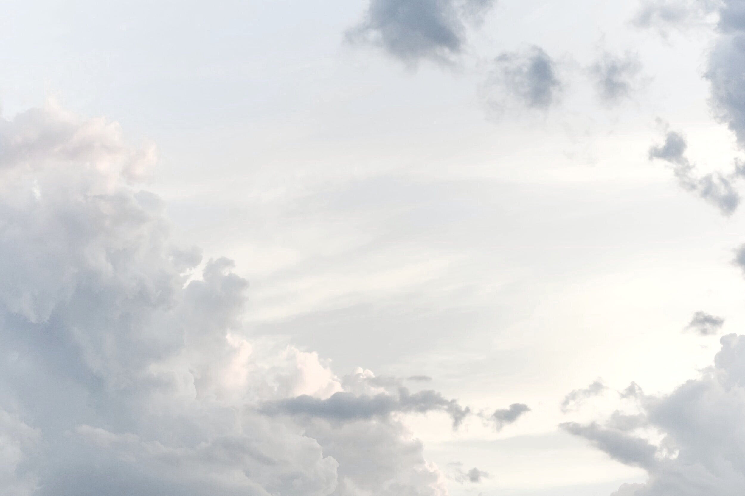 Overcast sky with gray clouds