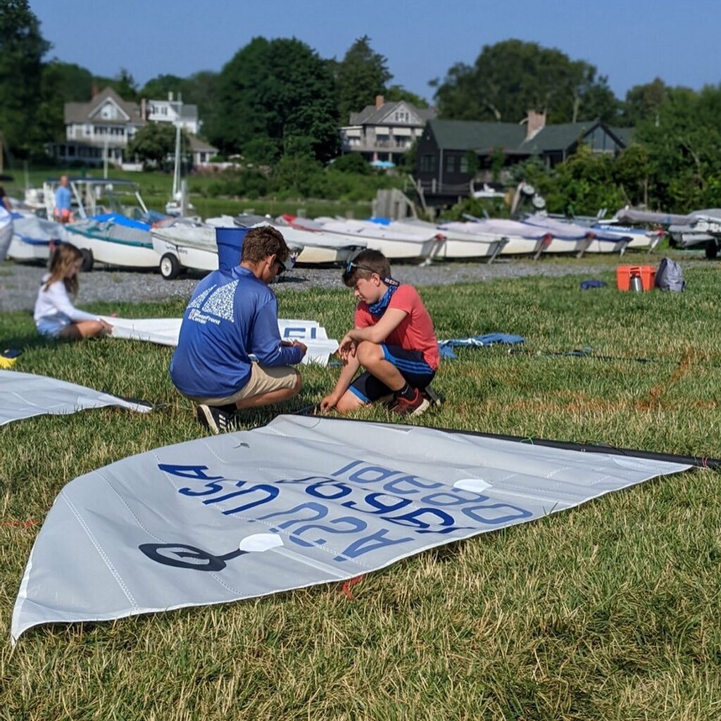 We want to say good luck to Nikolas Wiggins and Rigel and Tobey Mummers at their regattas today and tomorrow! Nikolas is racing on an Opti at Shelter Island Opti Invitational. The Mummers are racing c420s at Bellport Bay Yacht Club for the Area B Qua