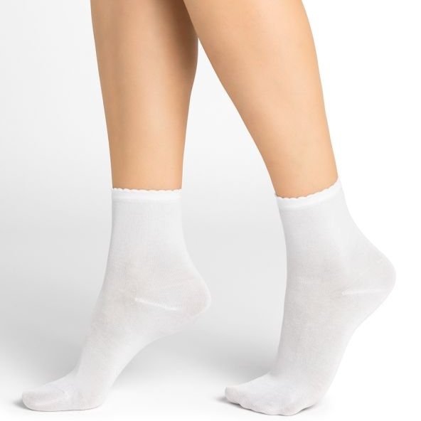 BF-plain-short-lisle-with-scalloped-trim-white.jpg