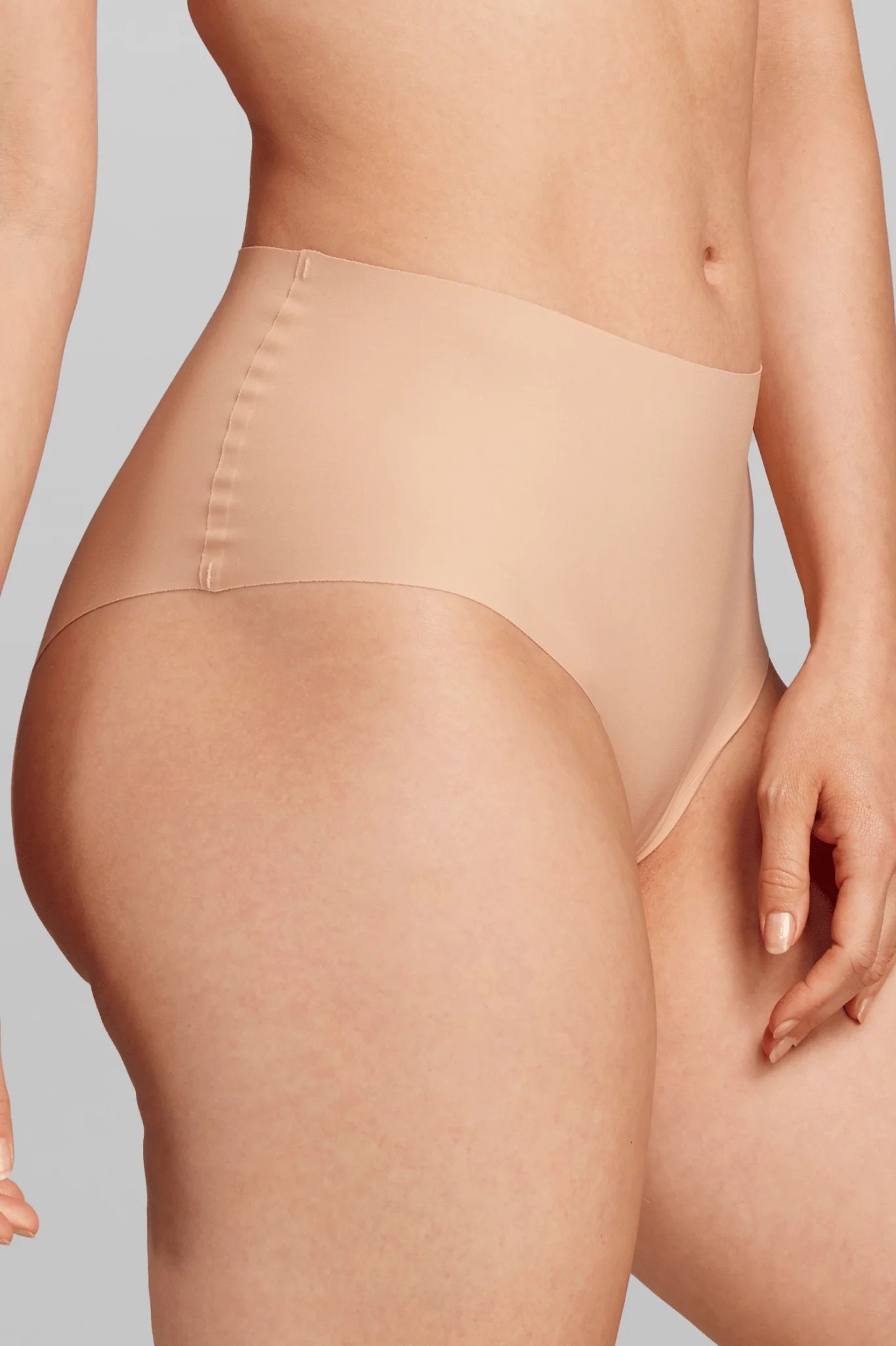 no-show-high-waist-brief-siella-902448.jpeg