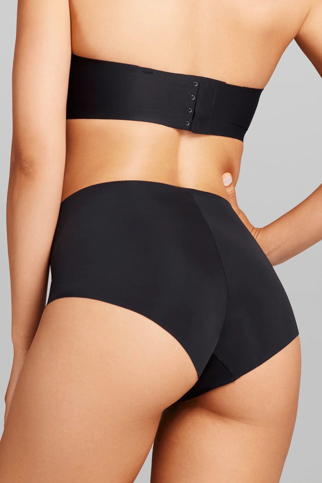 microfiber-high-waist-brief-siella-384045.jpeg