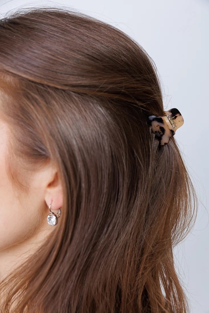 Limlim-Mini-Claw-Clip-Blonde-Tortoise.jpeg