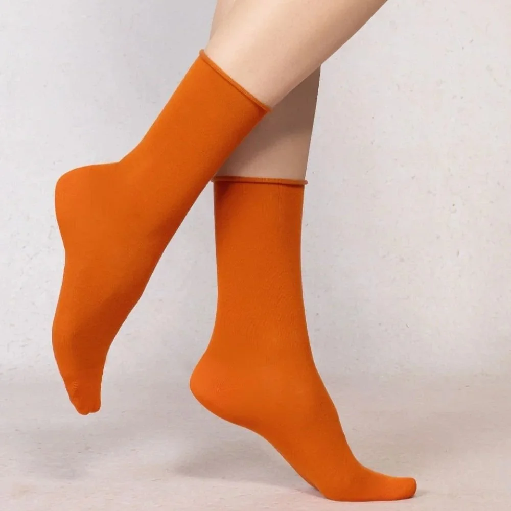 BF6594-cotton-roll-top-pumpkin-model.jpg