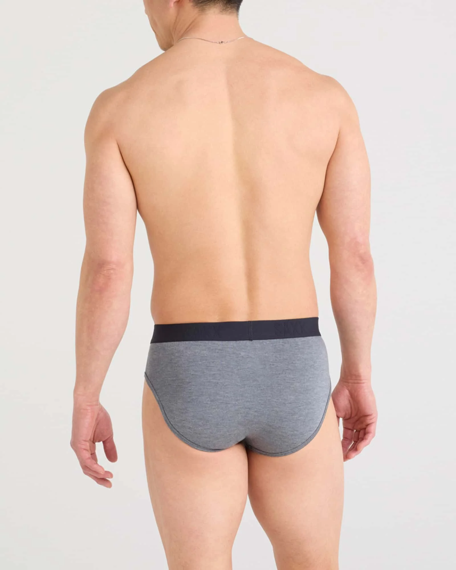 sxvb26f-dgh-brief-model-back.jpg