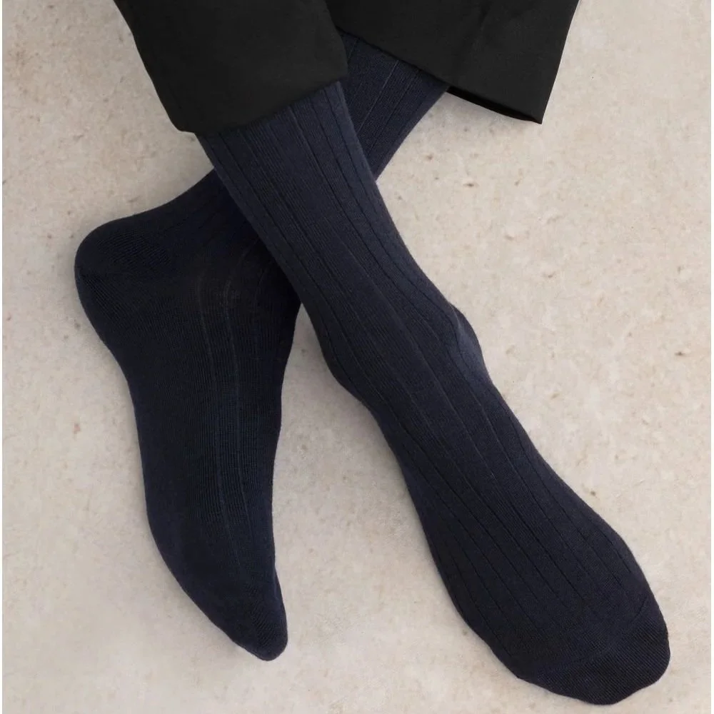 BF2156-Merino-Wool-Ribbed-Marine-Model.jpg