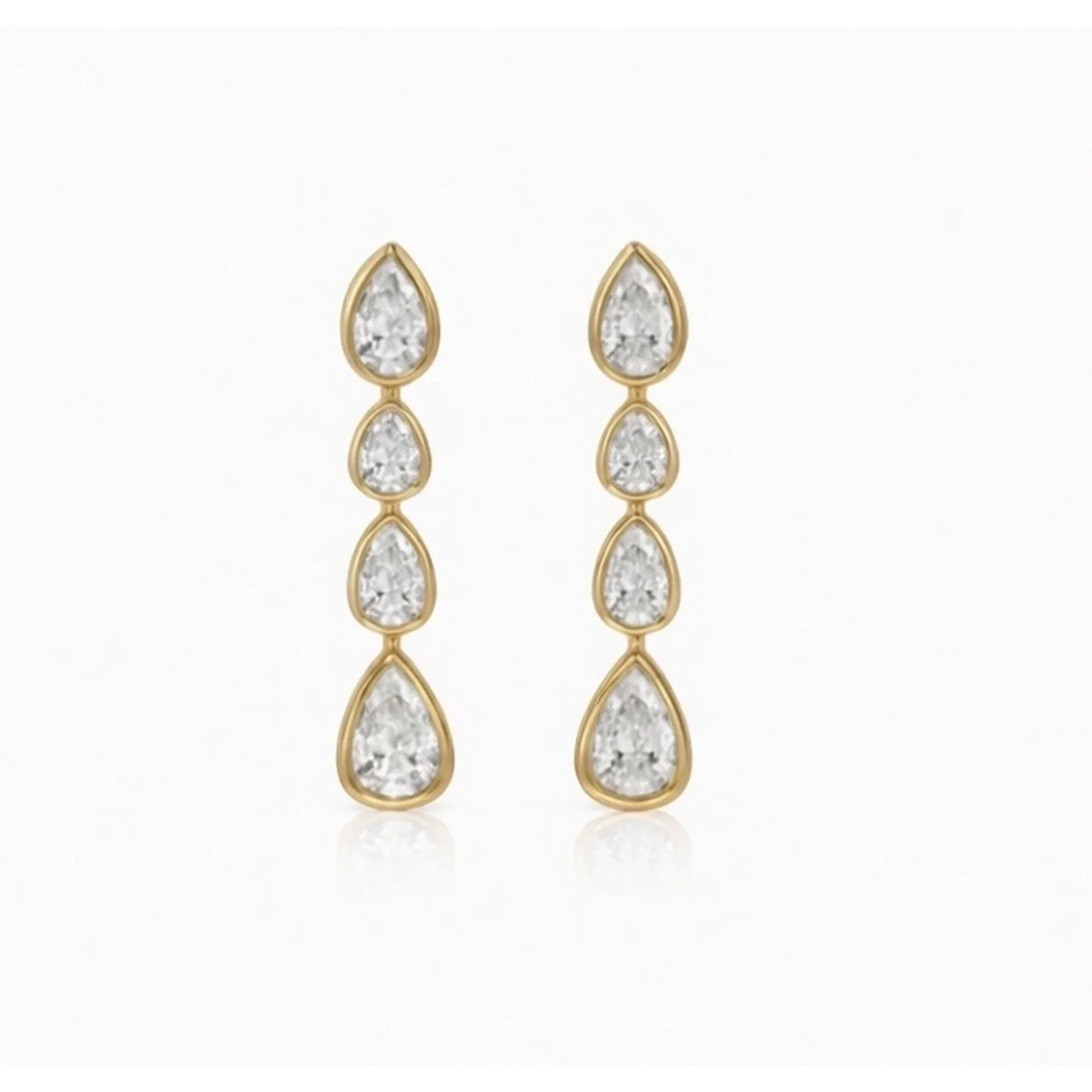 Limlim-Royal-Pear-Drop-Earrings-Gold.jpeg