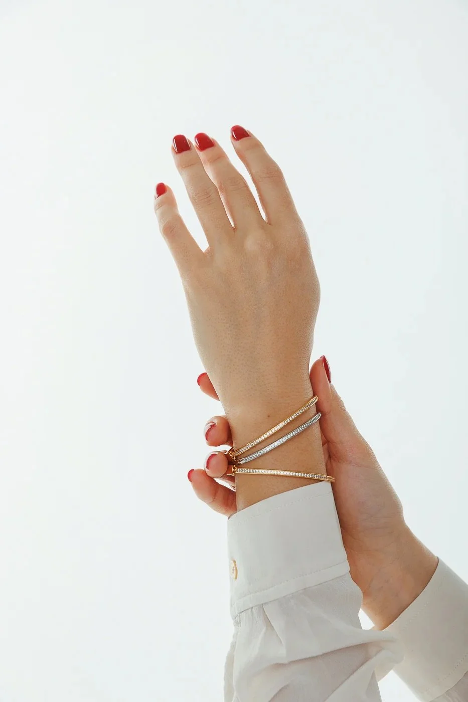 LimLim-crystal-bangle-bracelet-model.jpeg