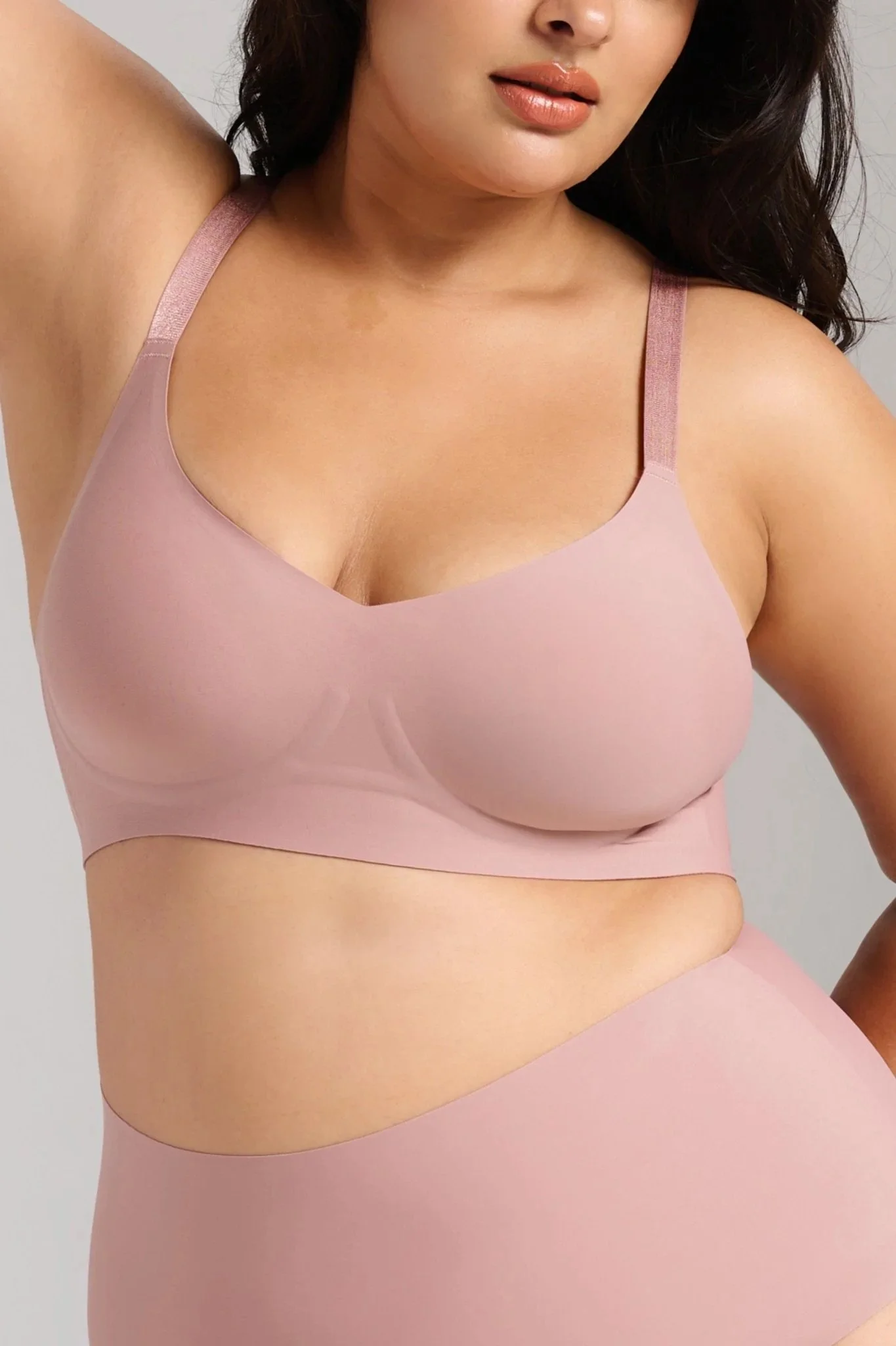 Siella-invisible-v-neck-bra-dusty-rose.jpeg