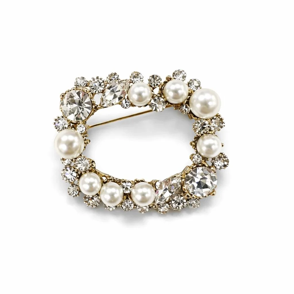 Limlim-Crystal-Wreath-Brooch-with-Pearls.jpeg