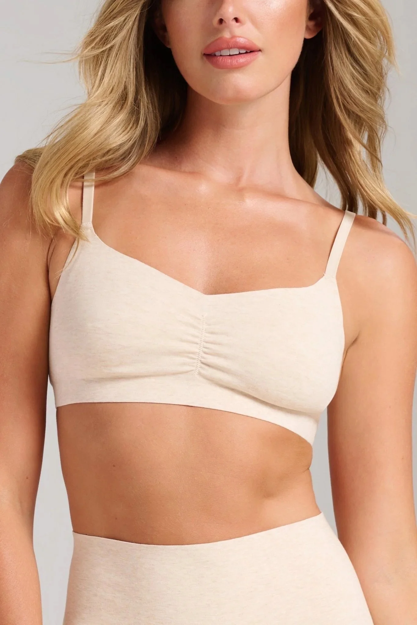 Siella-organic-cotton-no-show-v-scoop-bra-siella-oatmeal.jpeg