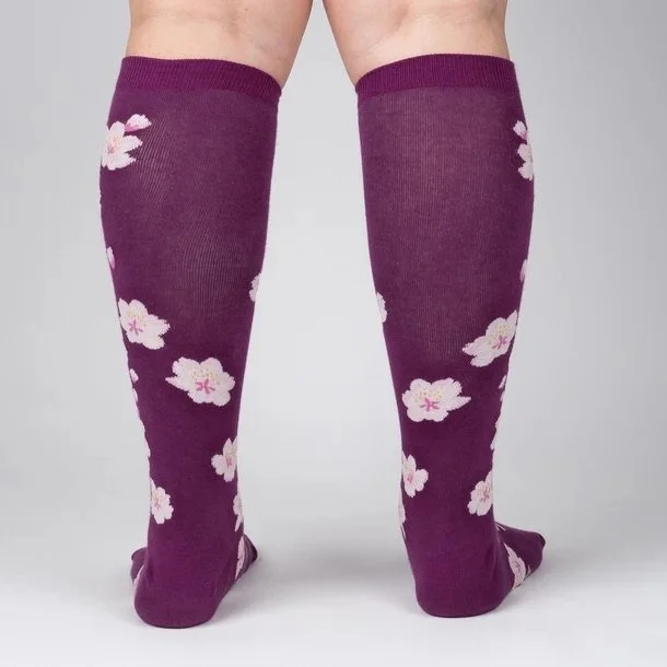 S0193-Cherry-Blossoms-Knee-High-Model-Back.jpeg
