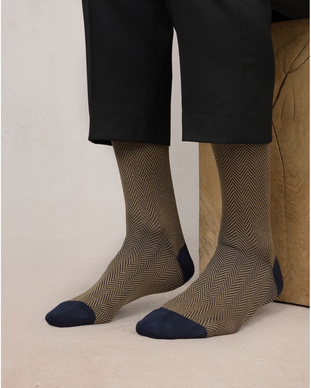 BF-7047-lisle-herringbone-ocre-marine.jpeg