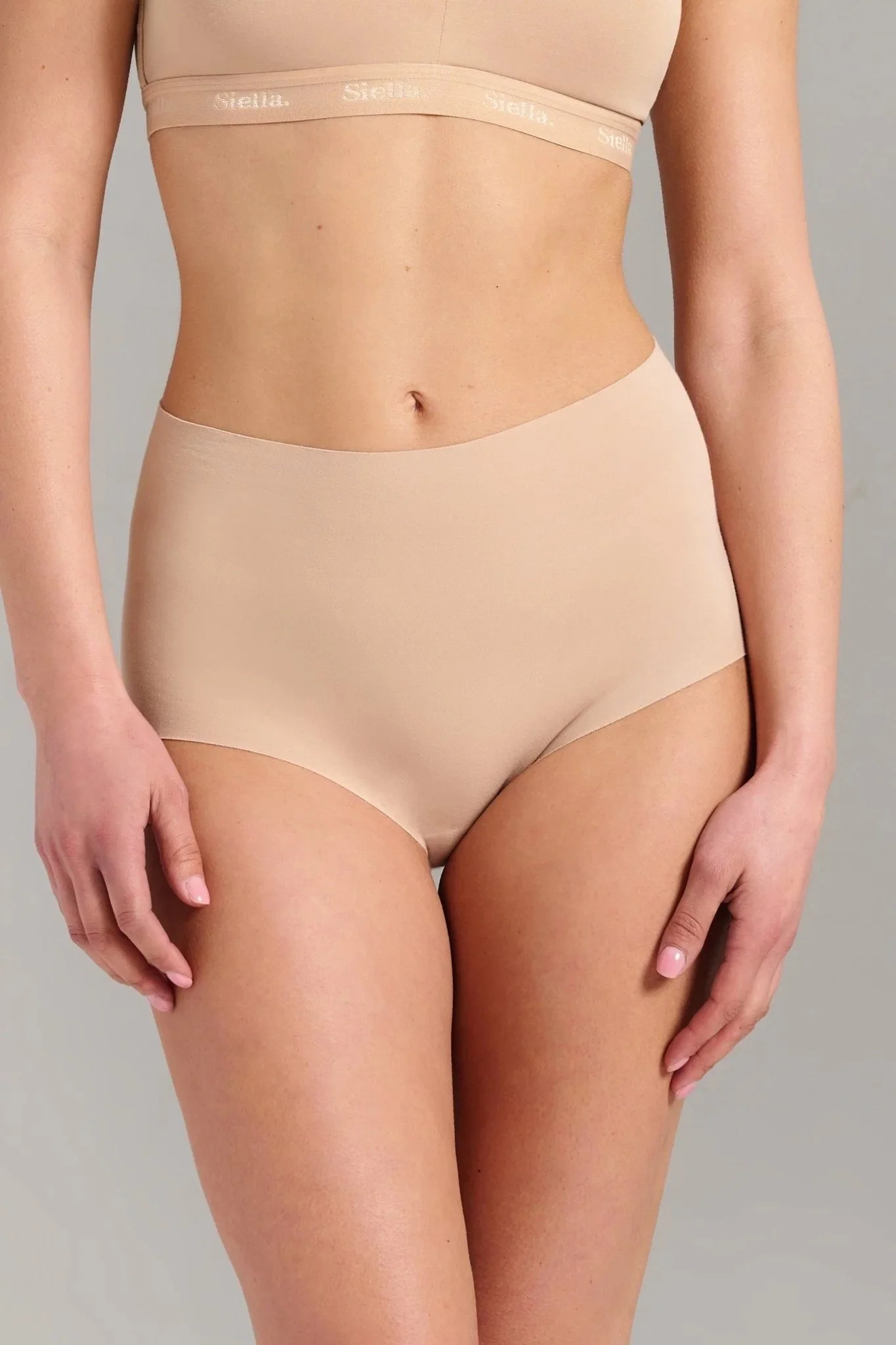 Siella-organic-cotton-no-show-high-waist-brief-beach-beige.jpeg