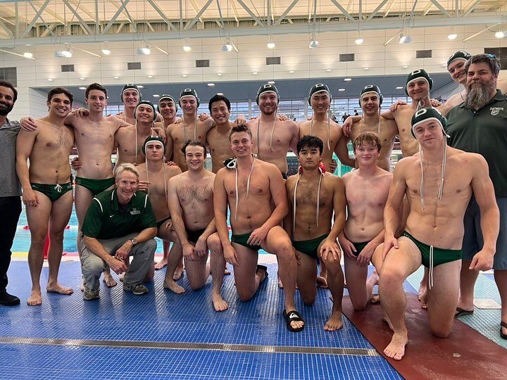 Welcome back Dartmouth Water Polo fans!
The boys went 4-0 on the weekend at Boston University, even defeating the defending champs Boston College 9-4. Great games, great teamwork, and even greater fun. #keepitinthefamily