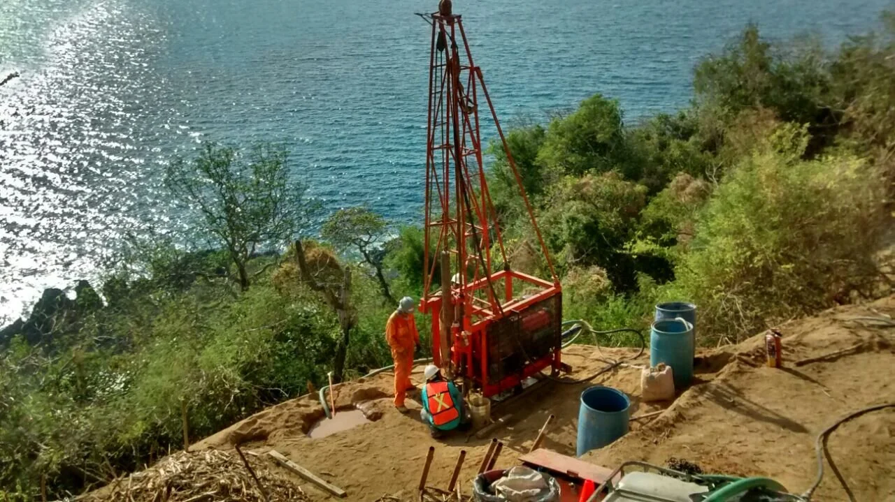 ESTUDIO DE  MECANICA DE  SUELOS EN TIERRA..jpg