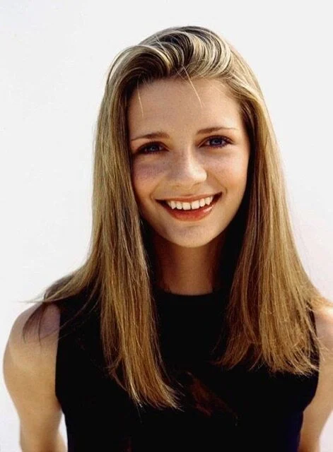 Rosie’s muse, Marissa Cooper from The OC, played by Mischa Barton