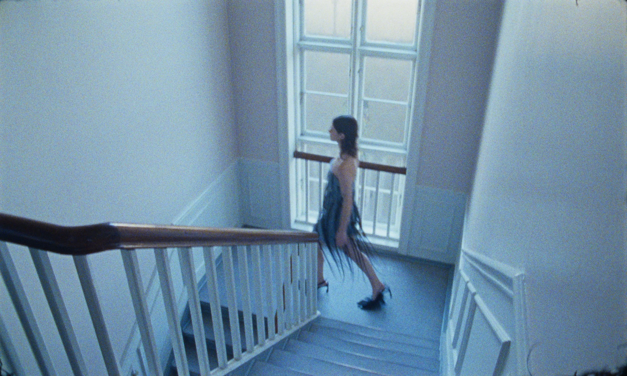 inbetweenfloors_master_clean5_cold_01001124.jpeg