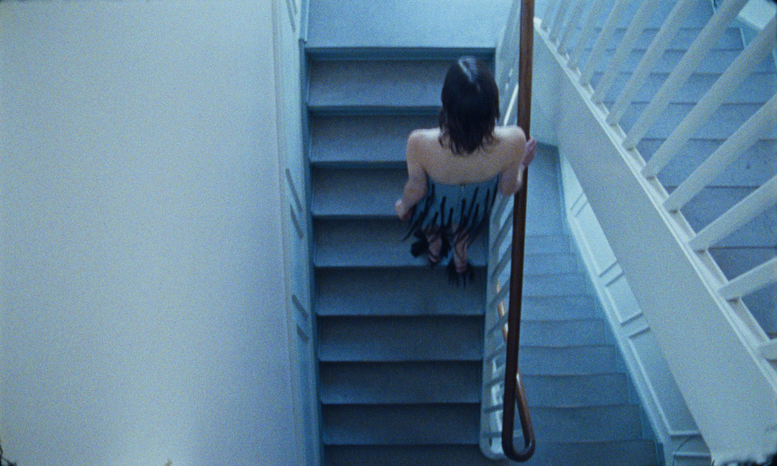 inbetweenfloors_master_clean5_cold_01004802.jpeg