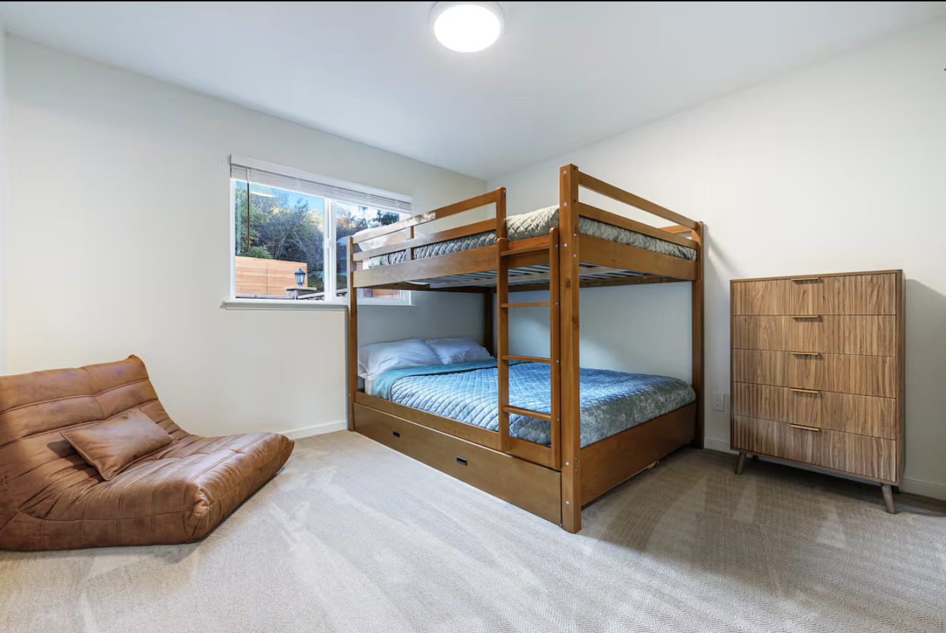 Screenshot 2025-11-28 at 1.42.43 PM.png