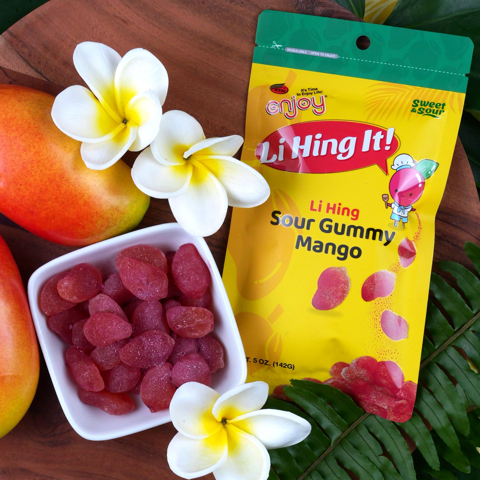Li Hing It! Sour Gummy Mango (5oz)