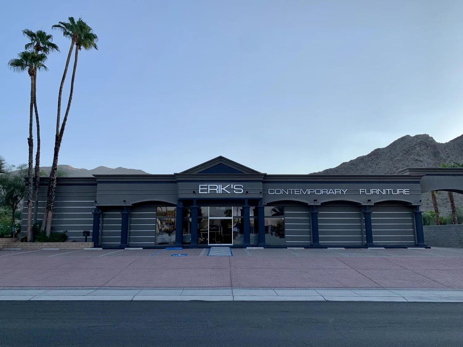 About Erik's — Erik's Furniture