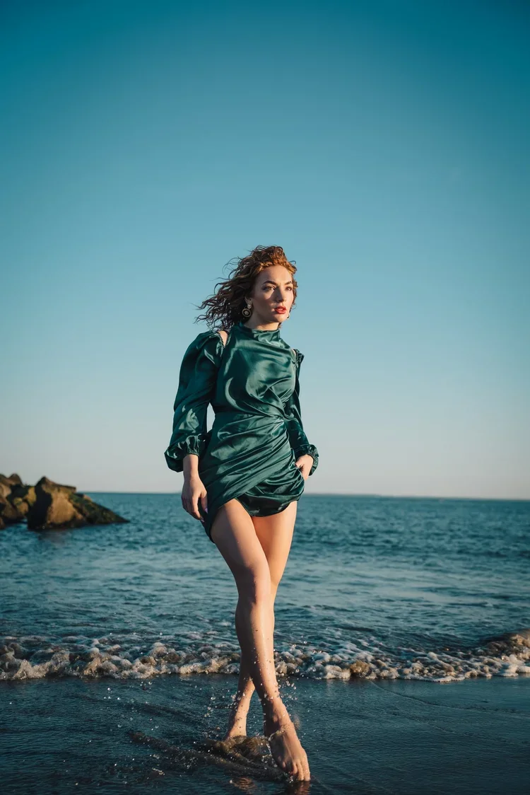 The Importance of Shooting for Both Digital and Print in Fashion Campaigns