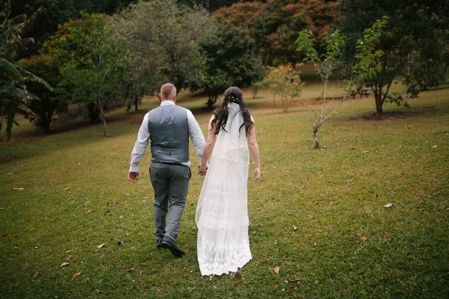 Talya-Daniel-Rainforest-Crystal-Creek-Elopement-20.jpg