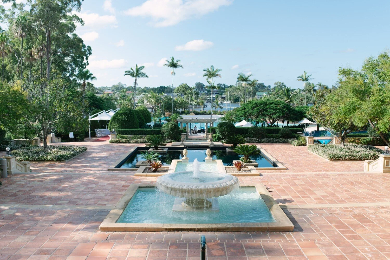 Intercontinental Sanctuary Cove Wedding 01.jpg