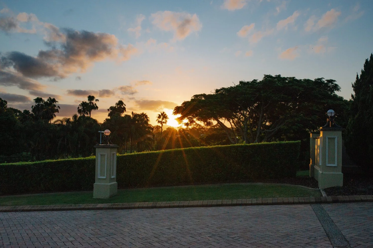 Intercontinental Sanctuary Cove Wedding 21.jpg