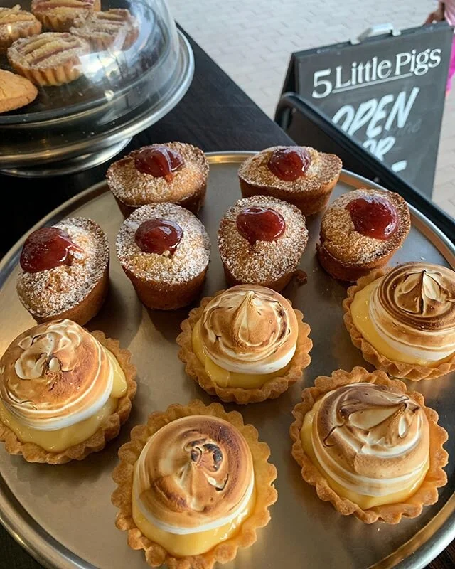 OPEN for dine in &amp; takeaway! 
#5littlepigs #huskisson #jervisbay #shoalhaven #tourismaustralia