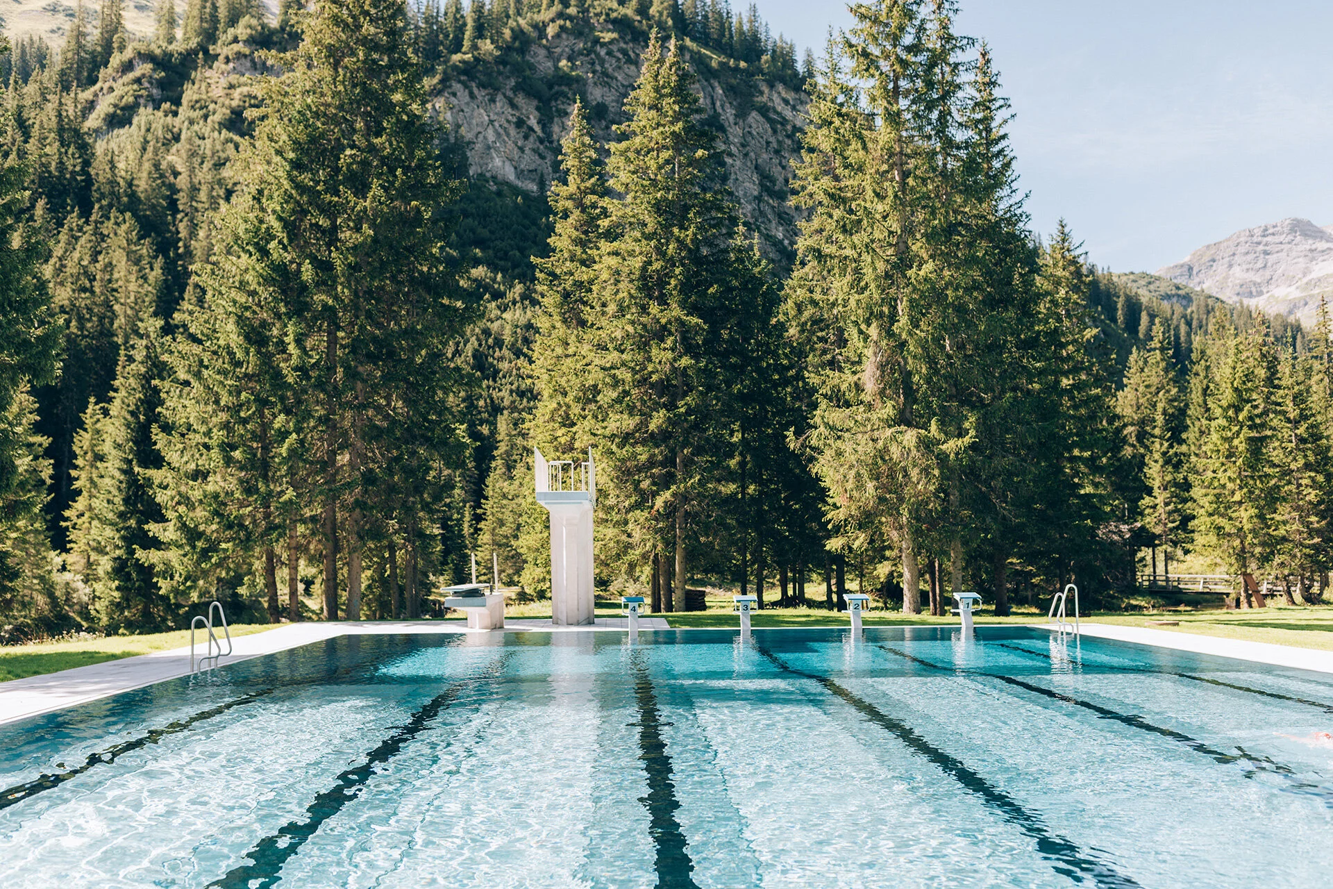 Der Bergschwimmer kommt nach Lech