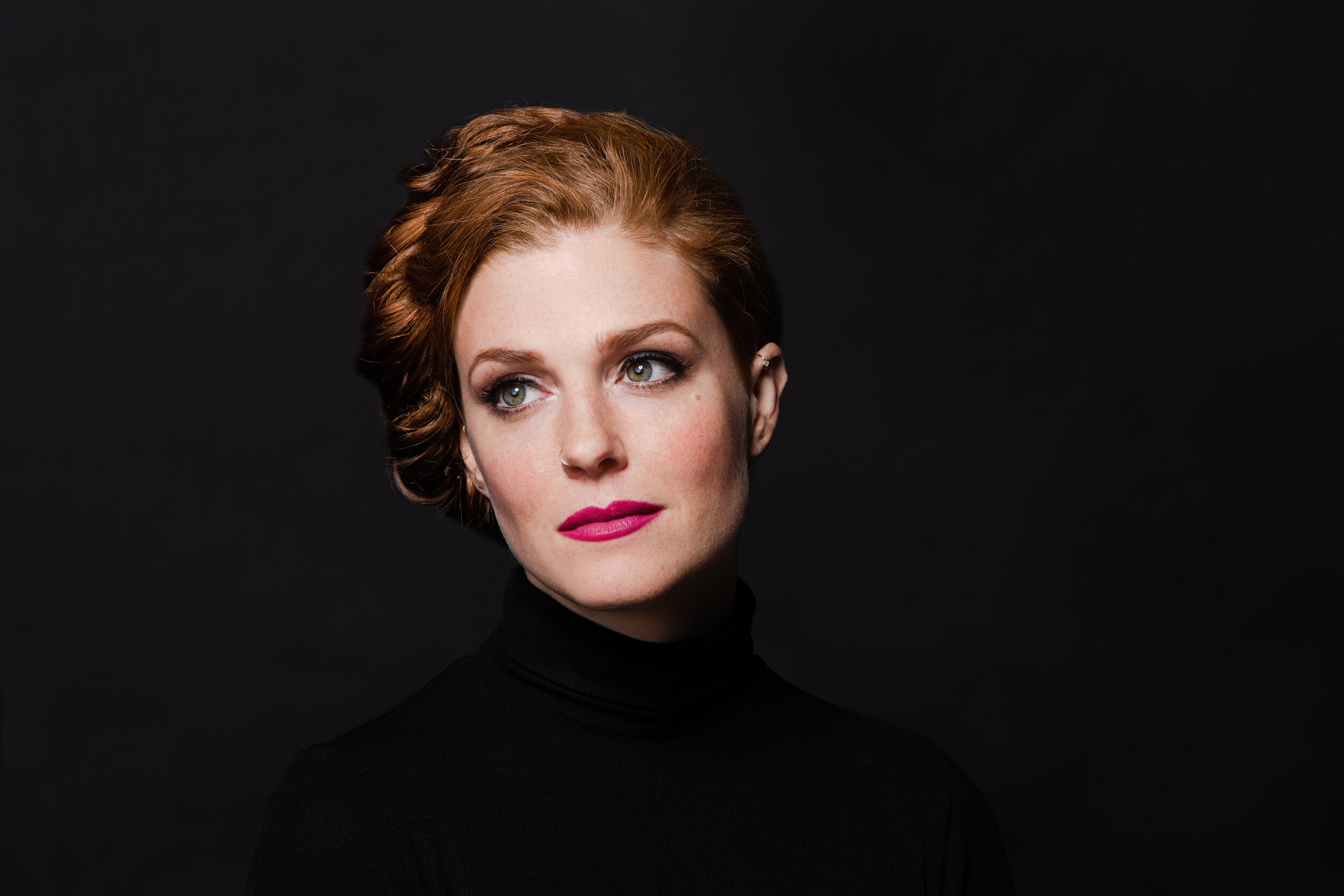  “Canadian mezzo soprano Wallis Giunta is a star of the future who really lives her songs…painting vivid dramatic or psychological portraits with an operatic quality even in the more restrained world of Lieder. Two lullabies by Benjamin Britten were 