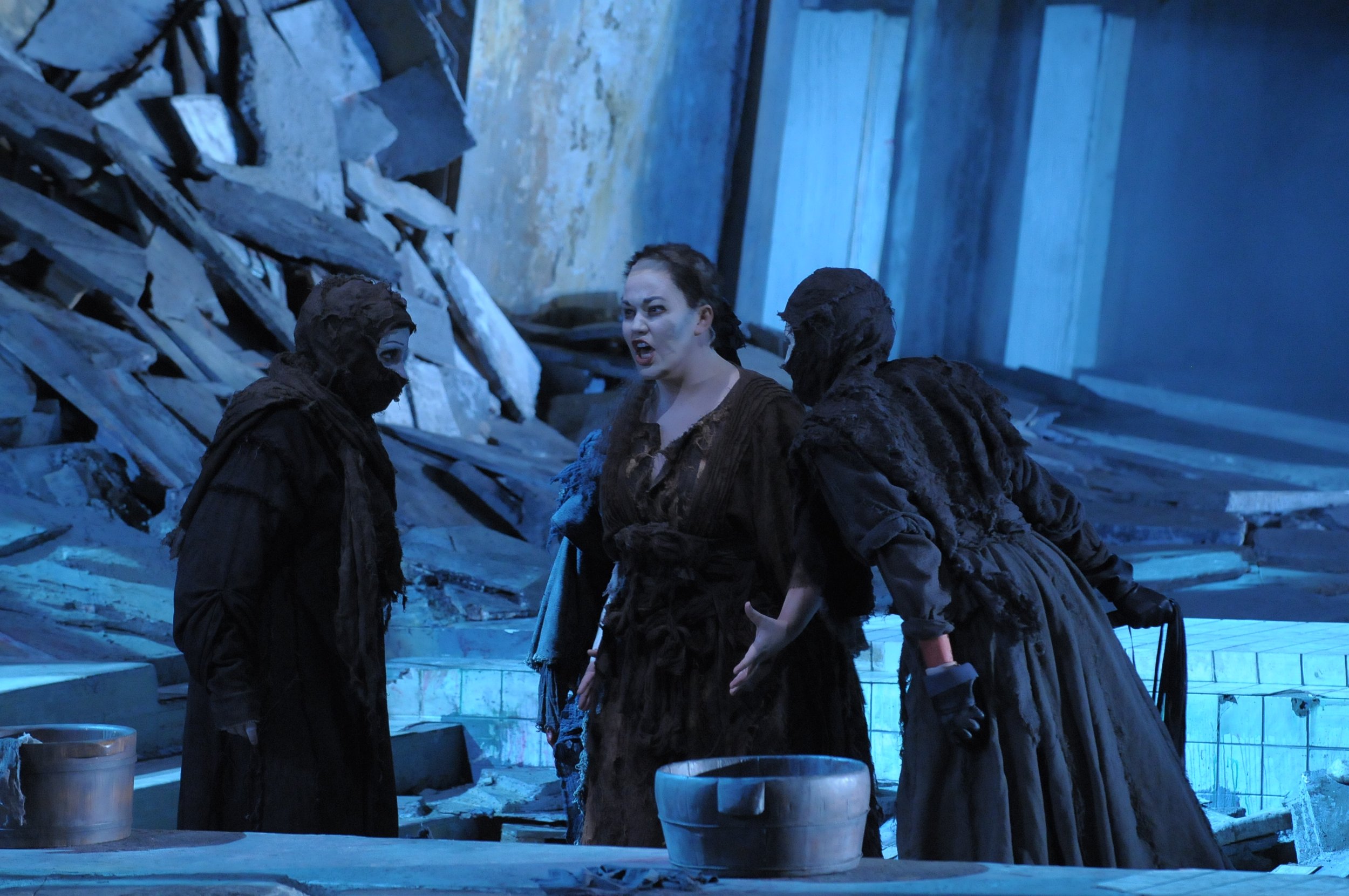  5th Maid (Elektra) - Lyric Opera Chicago 