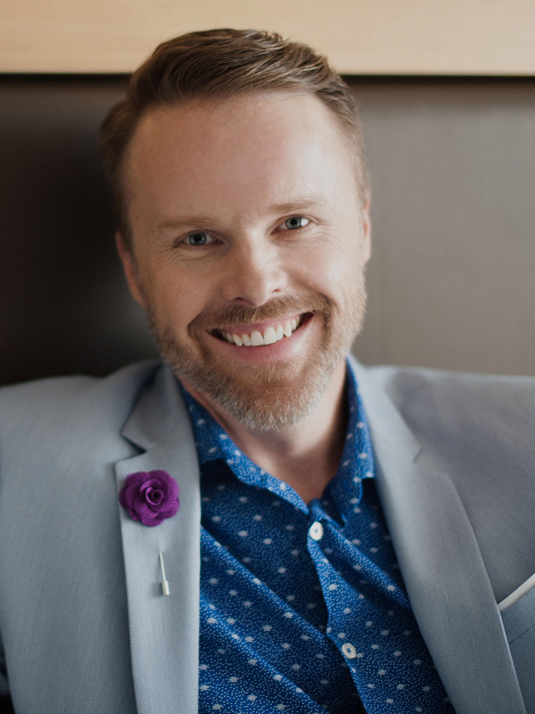 Colin Ainsworth with the Vancouver Symphony Orchestra