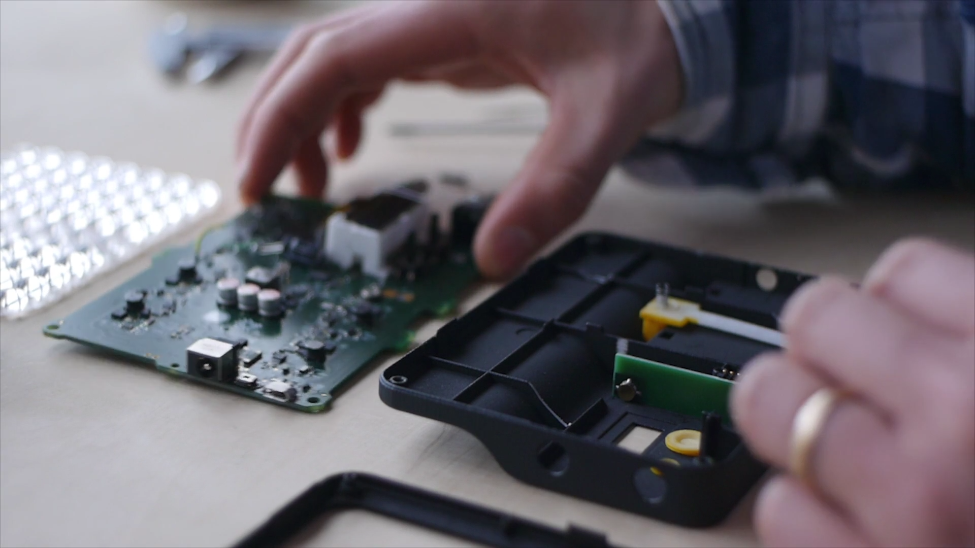 Fysiske modeller og prototyping som del av Minokos produktutviklingsprosess
